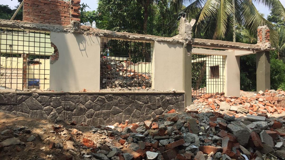 Two migrant workers crushed to death as concrete slab collapses during